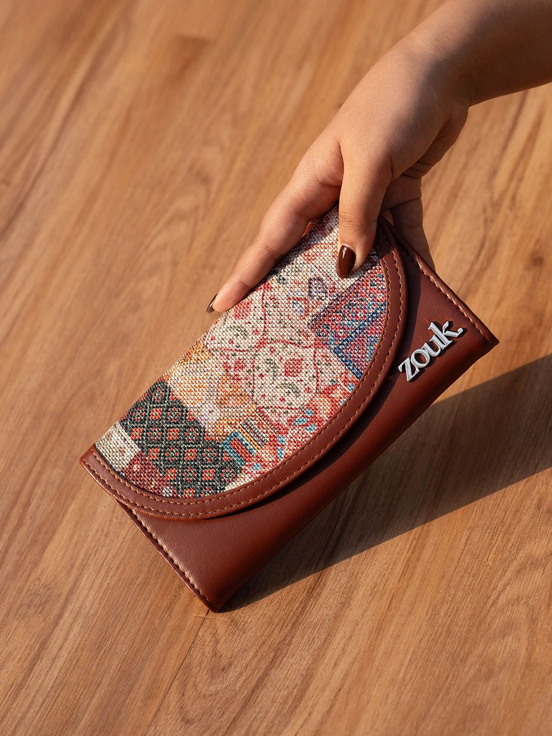 ZOUK Kutch Gamthi Kyra Flap Wallet