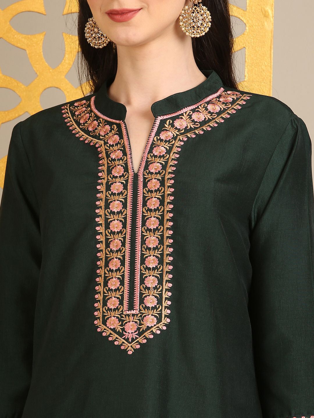 Anouk Floral Embroidered Straight Kurta With Trouser And Dupatta