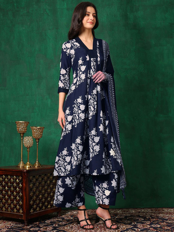 KALINI Women Floral Printed Regular Mirror Work Kurta with Palazzos & With Dupatta