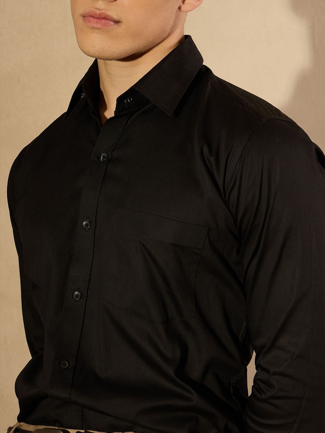DENNISON Men Smart Slim Fit Solid Spread Collar Cotton Formal Shirt