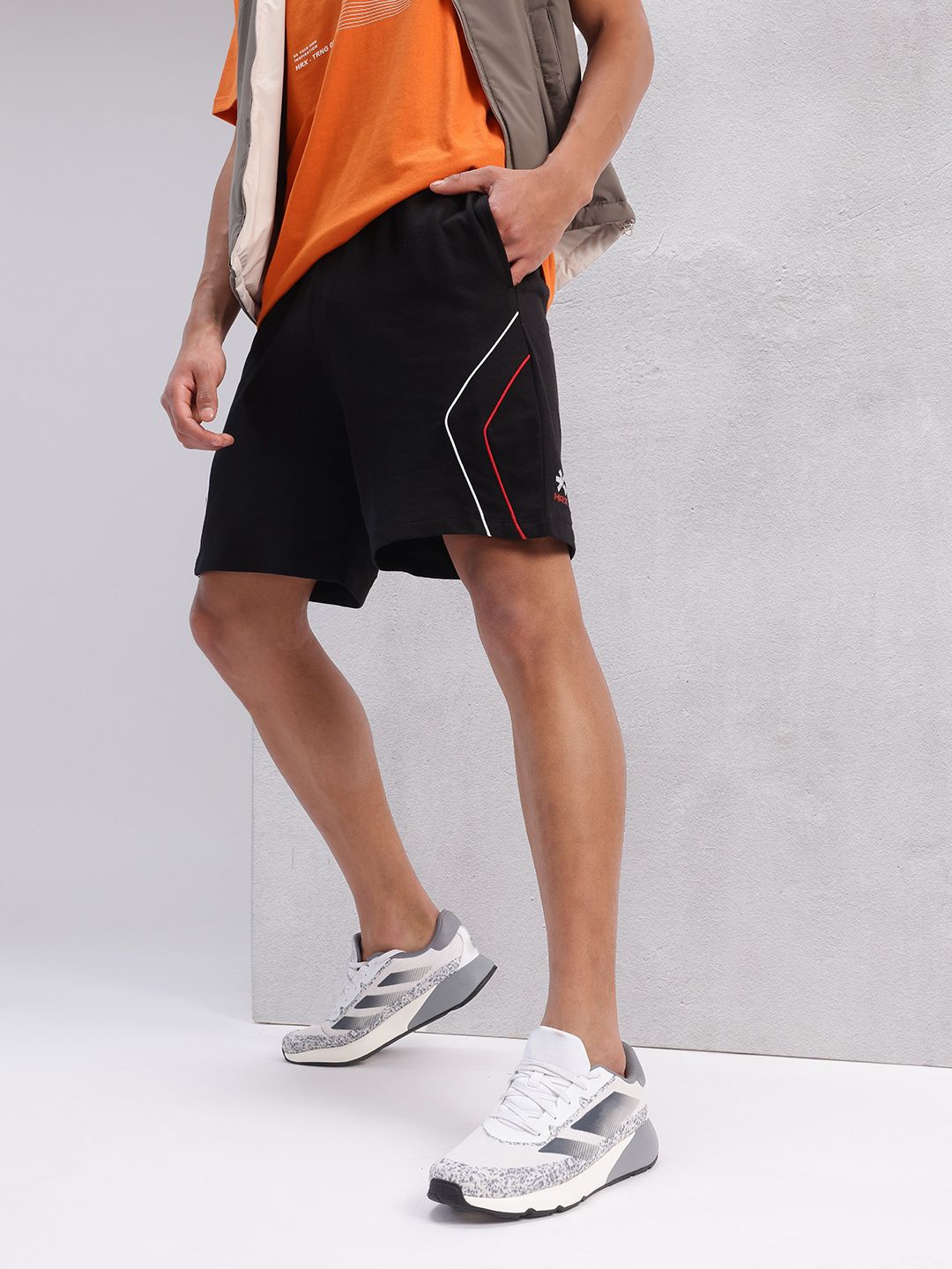 HRX by Hrithik Roshan Men Mid-Rise Regular Fit Lifestyle Shorts with Piping Detail