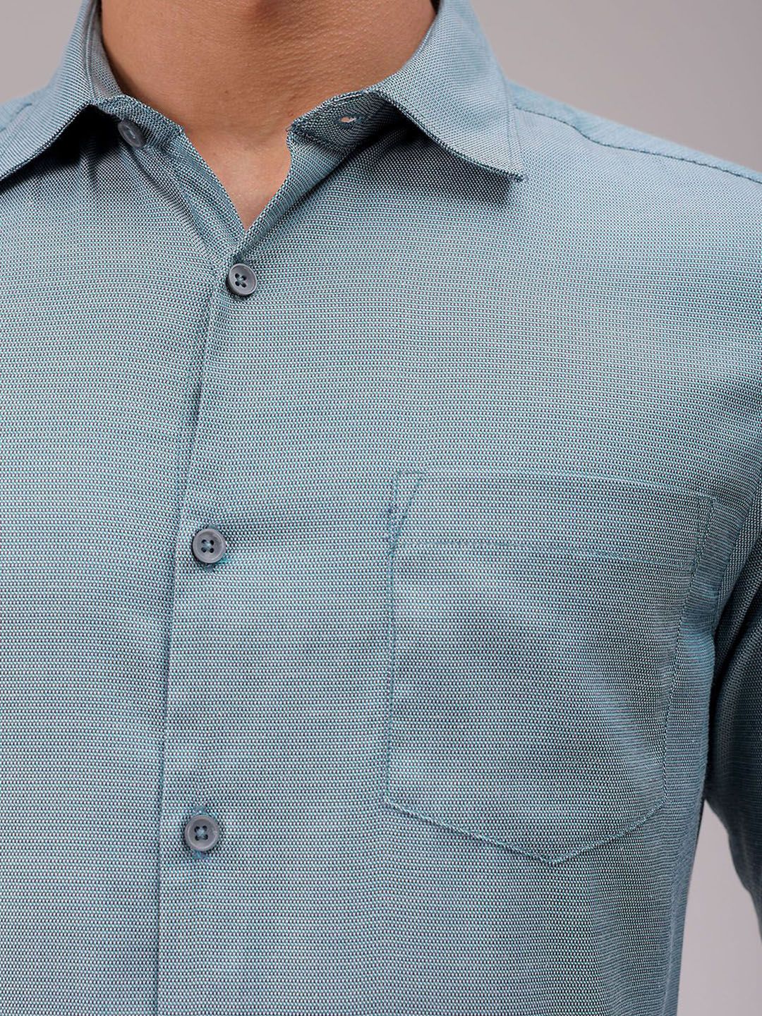 The Indian Garage Co. X Luxe Men Cutaway Collar Solid Slim Fit Formal Shirt