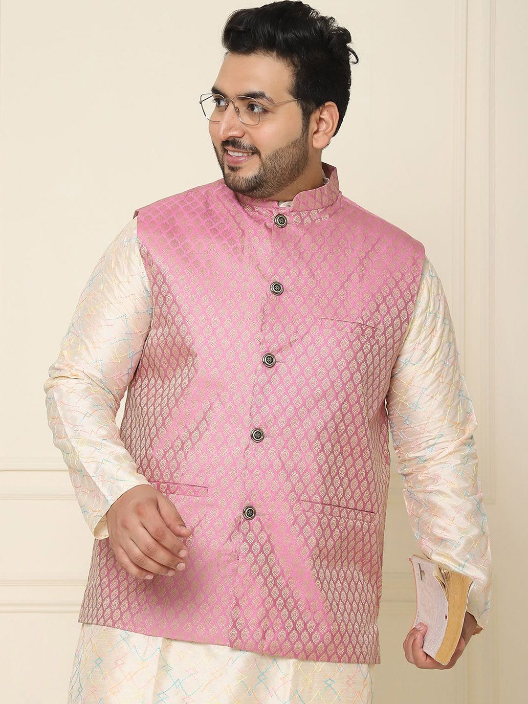 SOJANYA PLUS Men Plus Size Embroidered Mandarin Collar Nehru Jacket