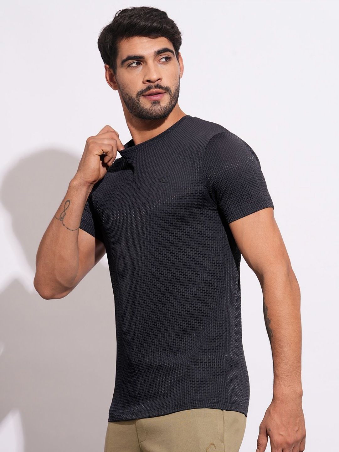 Being Human Men Self Design Round Neck Nylon Slim Fit T-shirt