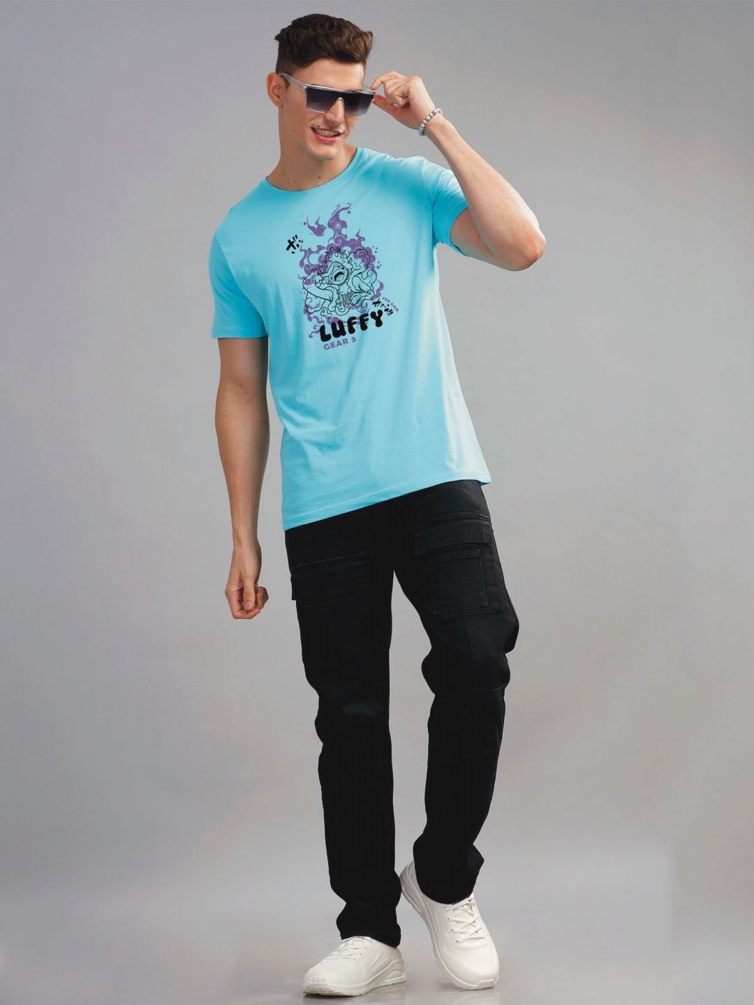 ADRO Men Typography Printed Applique T-shirt