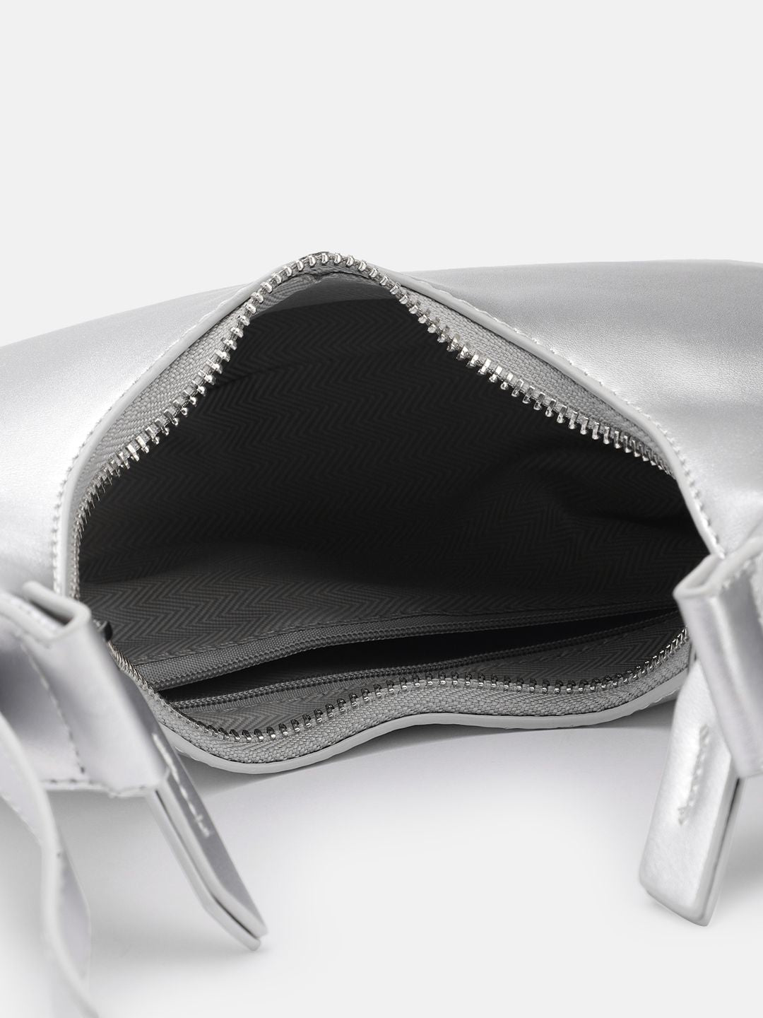 Lino Perros Handheld Baguette