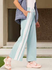 DressBerry Women It Girl Essential Side Striped Track Pants