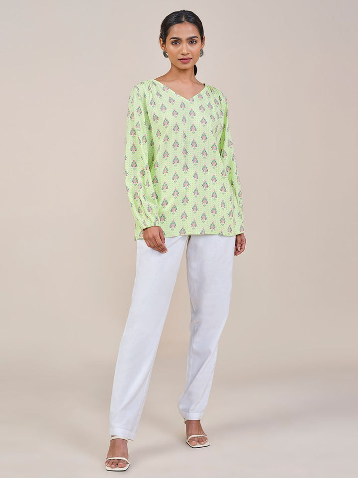 Global Desi Women Floral Printed Top