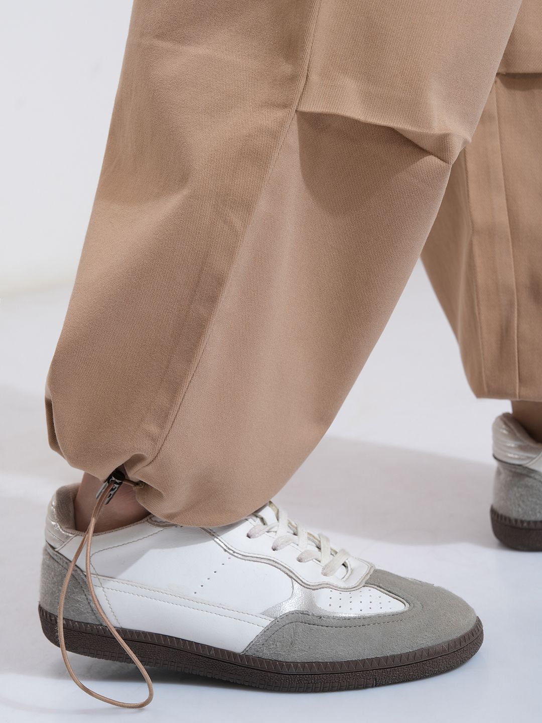 Street By Tokyo Talkies Women Solid pocket Streetwear Cargo Pants