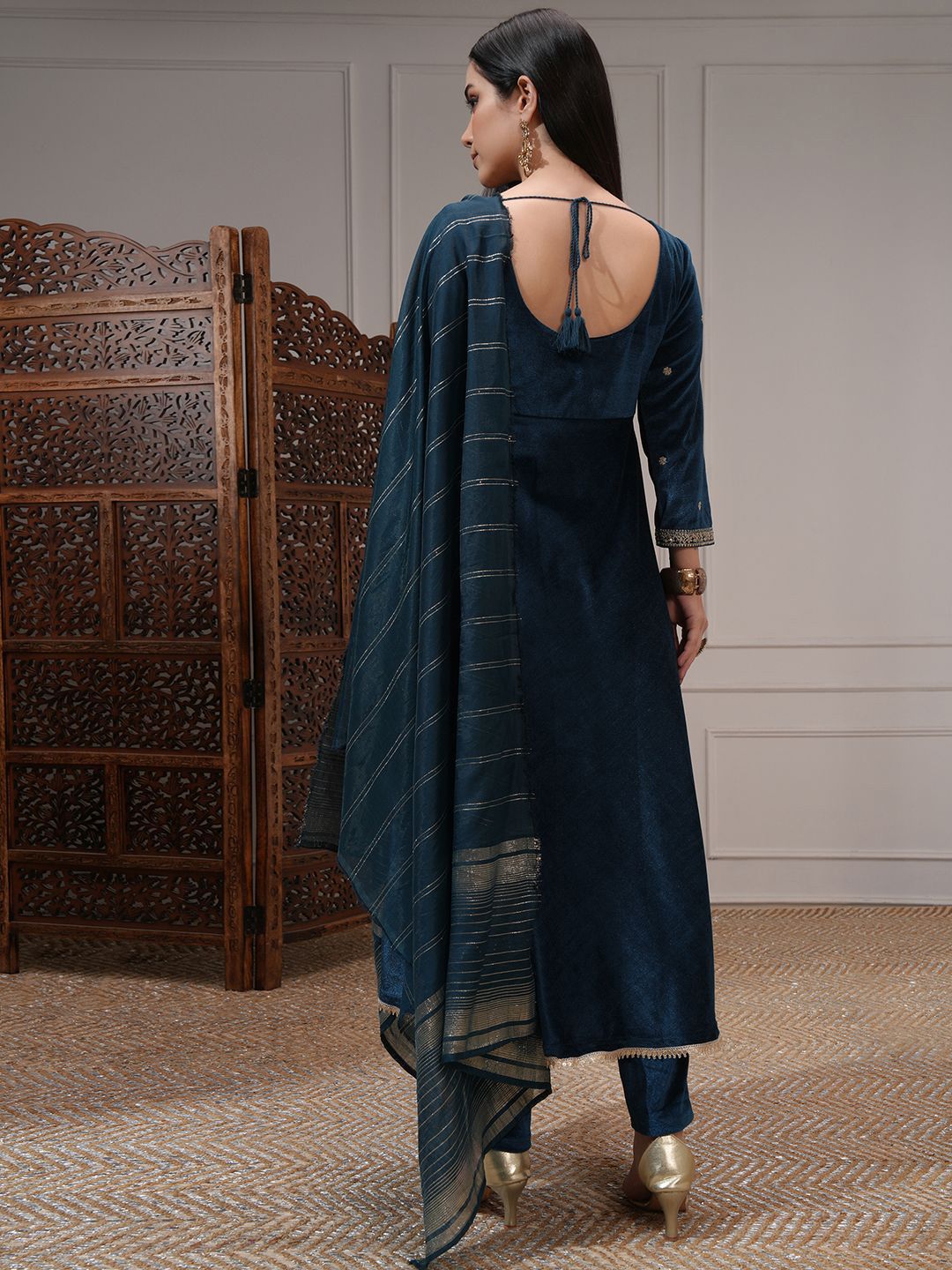 Vishudh Women Embroidered Velvet Umbrella Kurta With Slim Pants & Dupatta