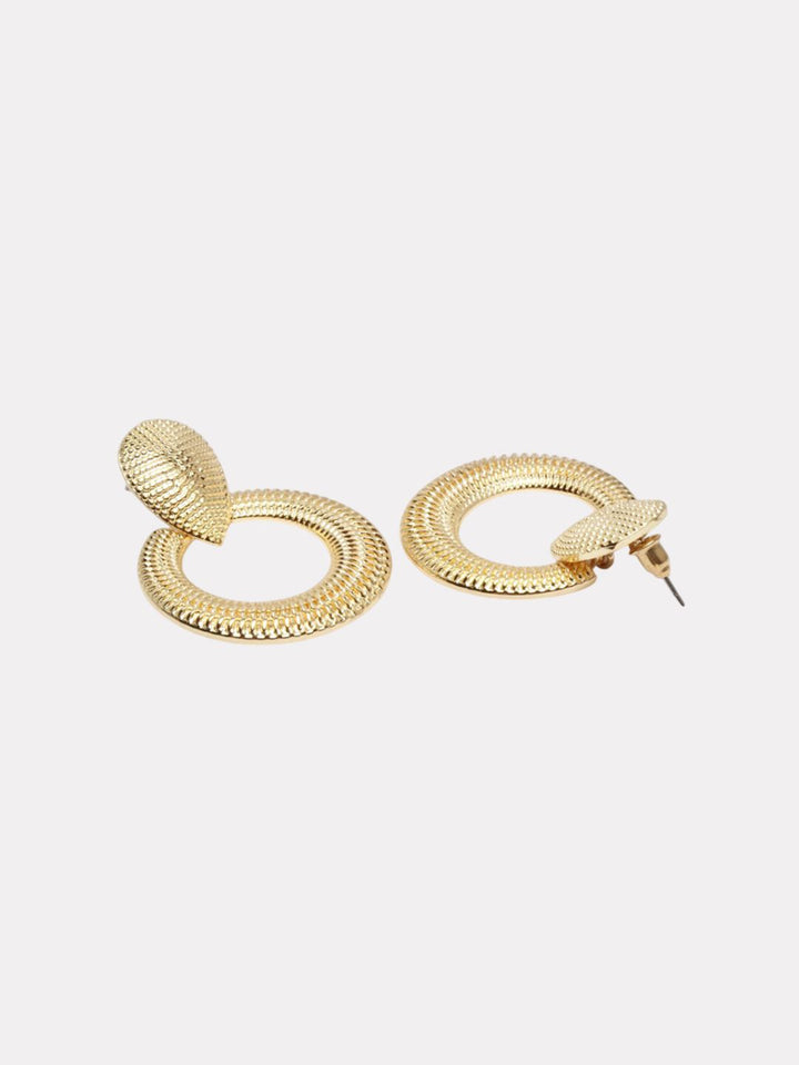 DressBerry Contemporary Drop Earrings