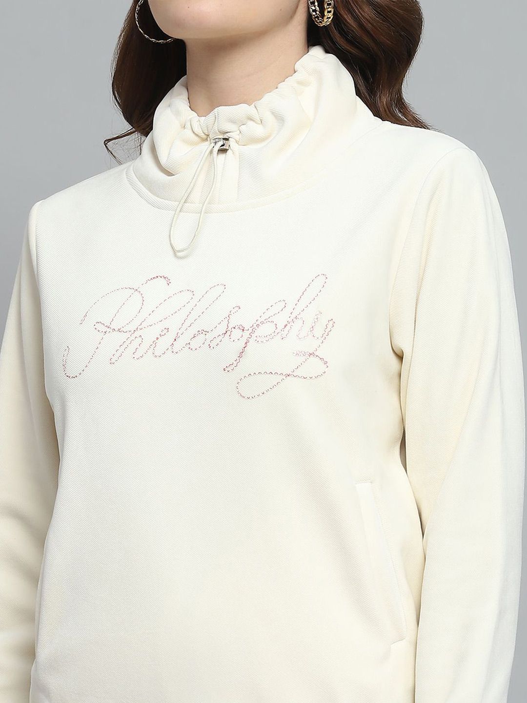 Monte Carlo Wanita Mock Collar Sweatshirt