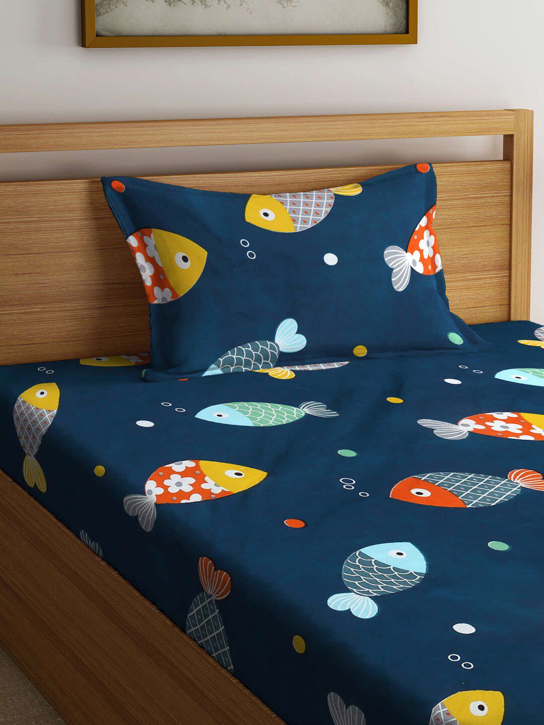 KLOTTHE Blue Graphic Polycotton 300 TC Fitted Single Fine Bedsheet with a Pillow Cover-220 x 150 cm
