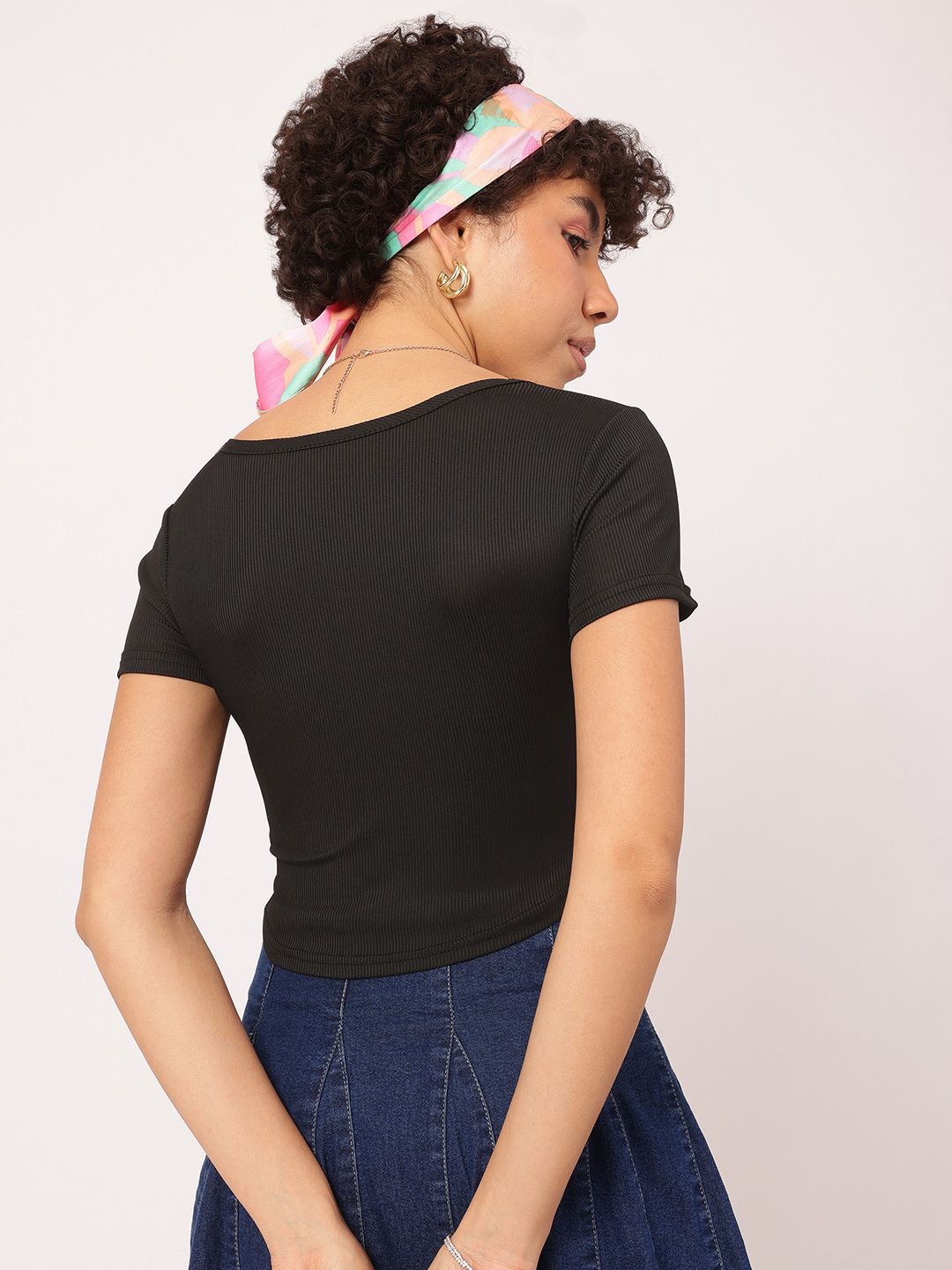 DressBerry Fusion Fits Embroidered Ribbed Crop Top