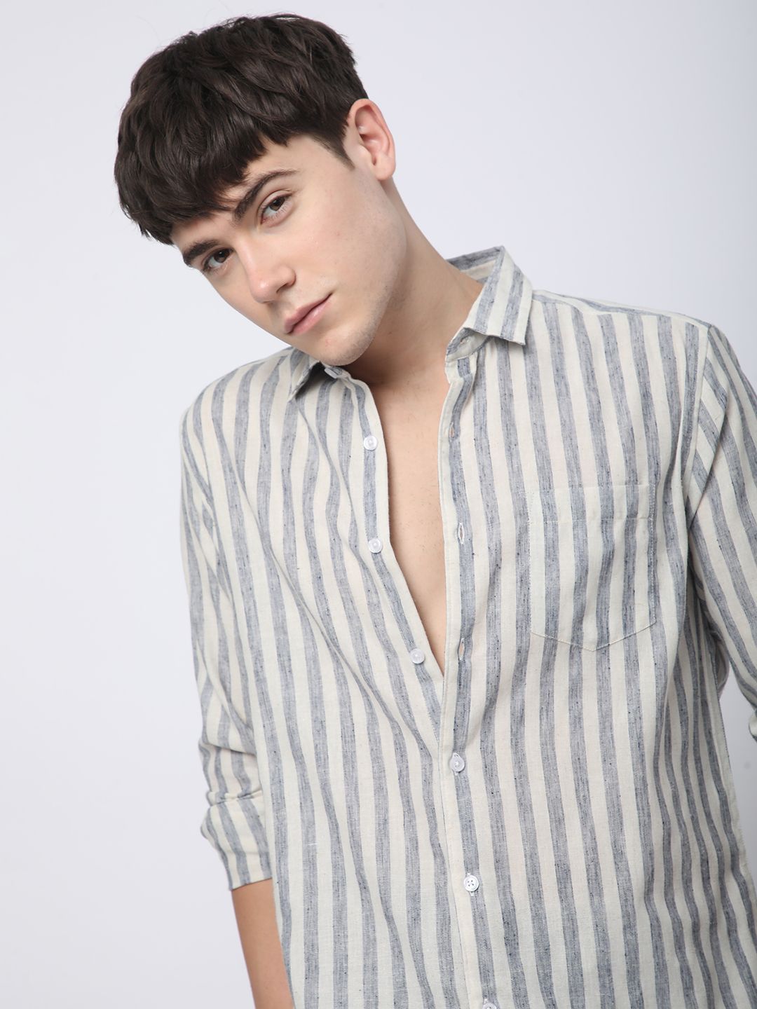 VASTRADO Men Classic Slim Fit Spread Collar Vertical Striped Cotton Casual Shirt