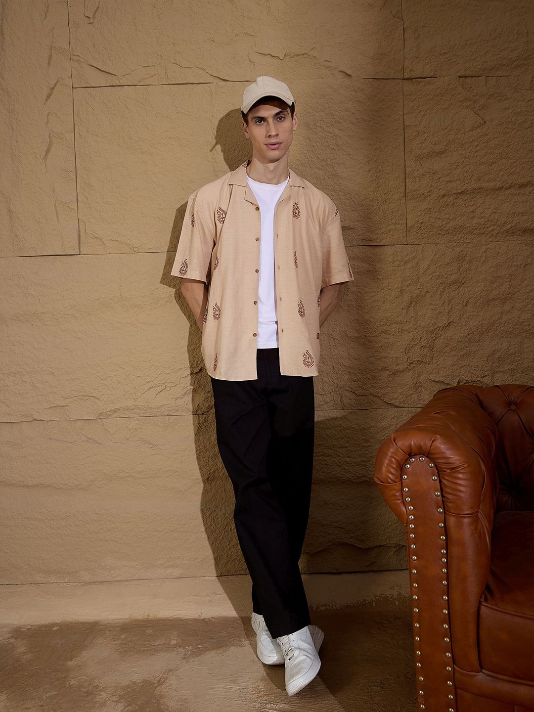 DENNISON Men Paisley Print Embroidery Oversized Shirt