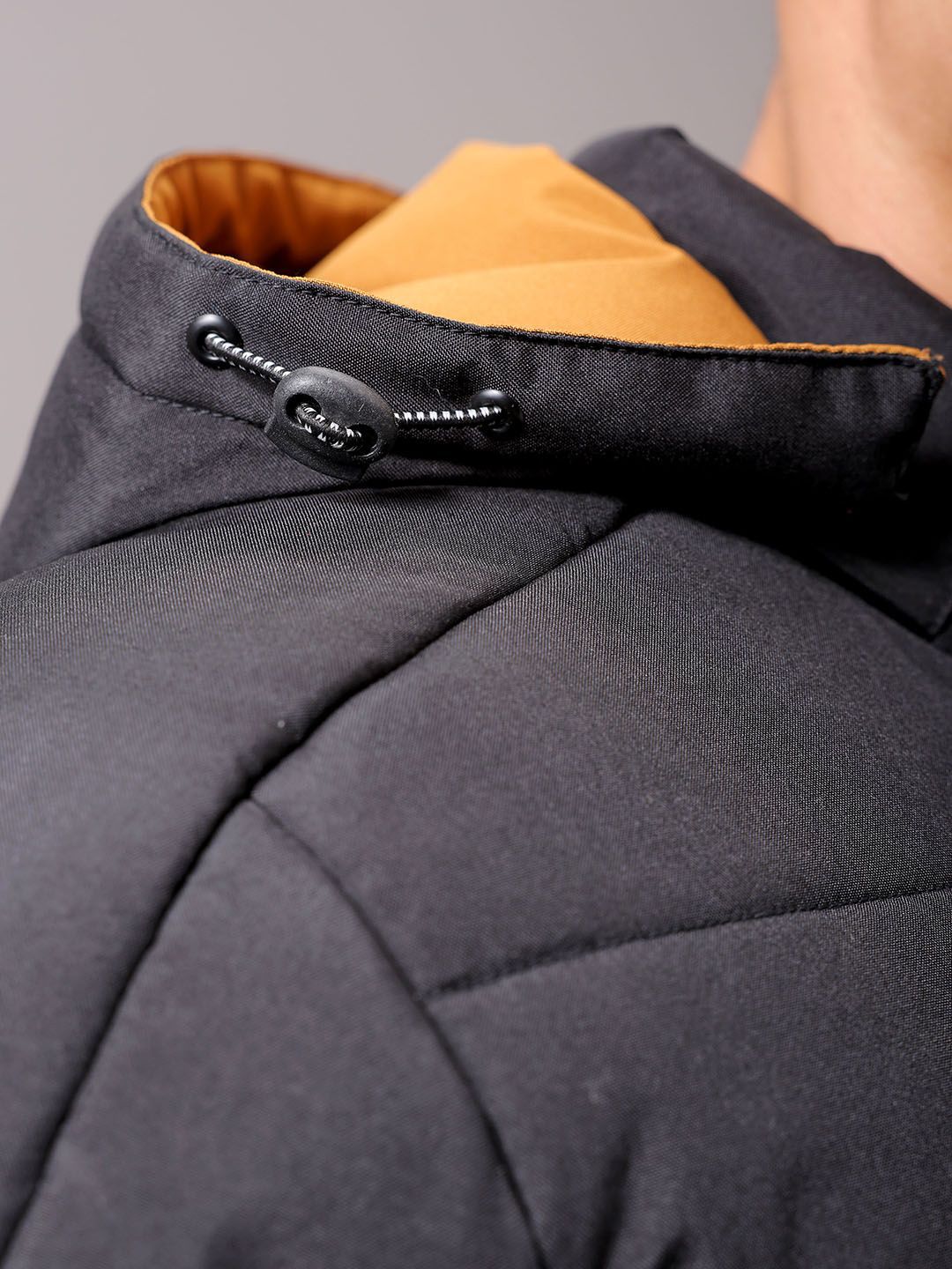 The Indian Garage Co Men Hooded Colourblocked Casual Puffer Jacket