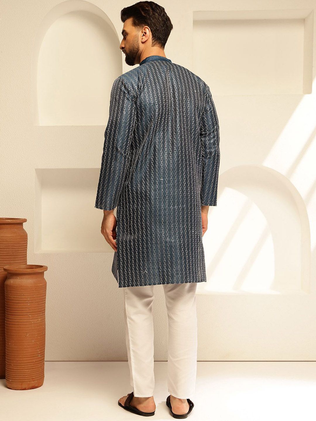 SOJANYA Geometric Embroidered Band Collar Thread Work Straight Cotton Silk Kurta