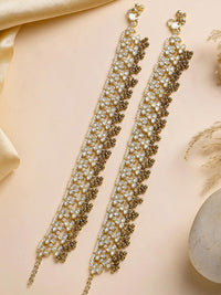 KARATCART  Set Of 2  Gold-Plated White Kundan-Studded Anklets