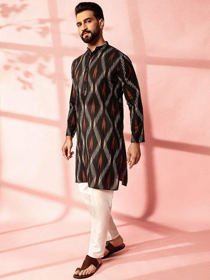 Anouk Men Printed Regular Kurta with Pyjamas
