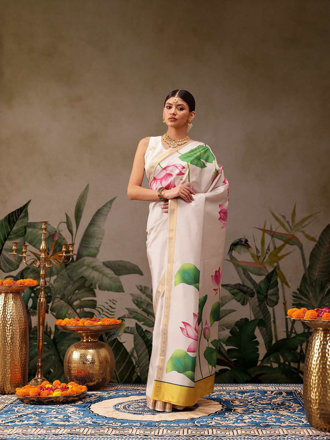 Silk Land Onam Special Floral Printed Kasavu Silk Saree