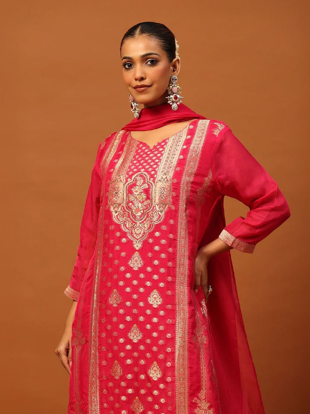 House of Chikankari Women Magenta Organza Hand Embellished Kurta Set