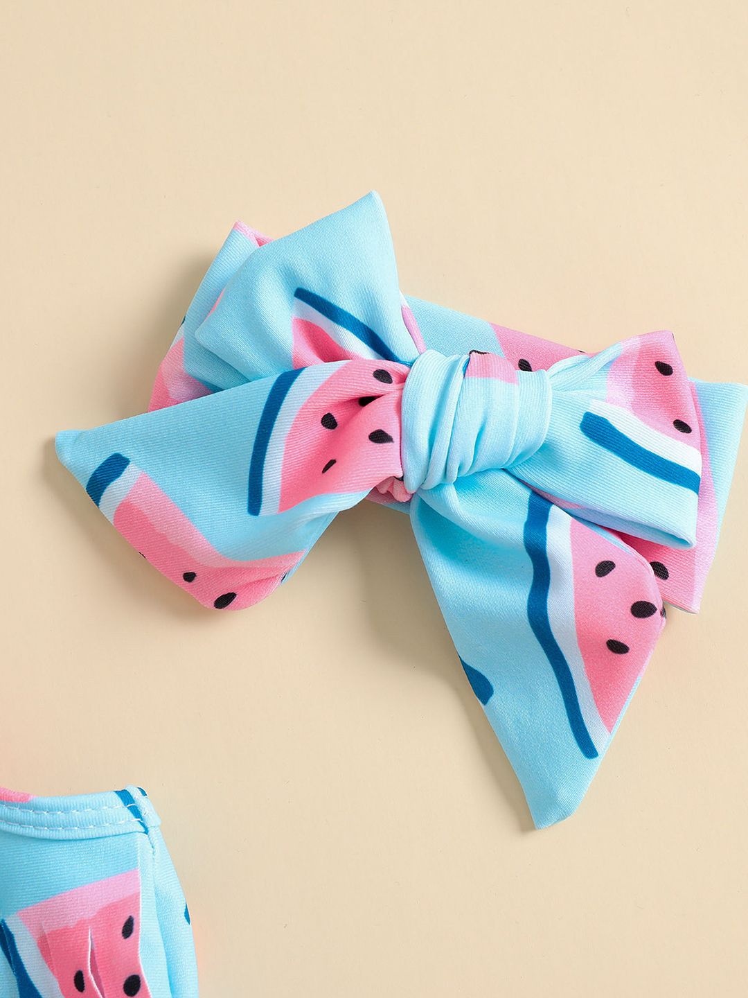 YK Girls Printed Swimset