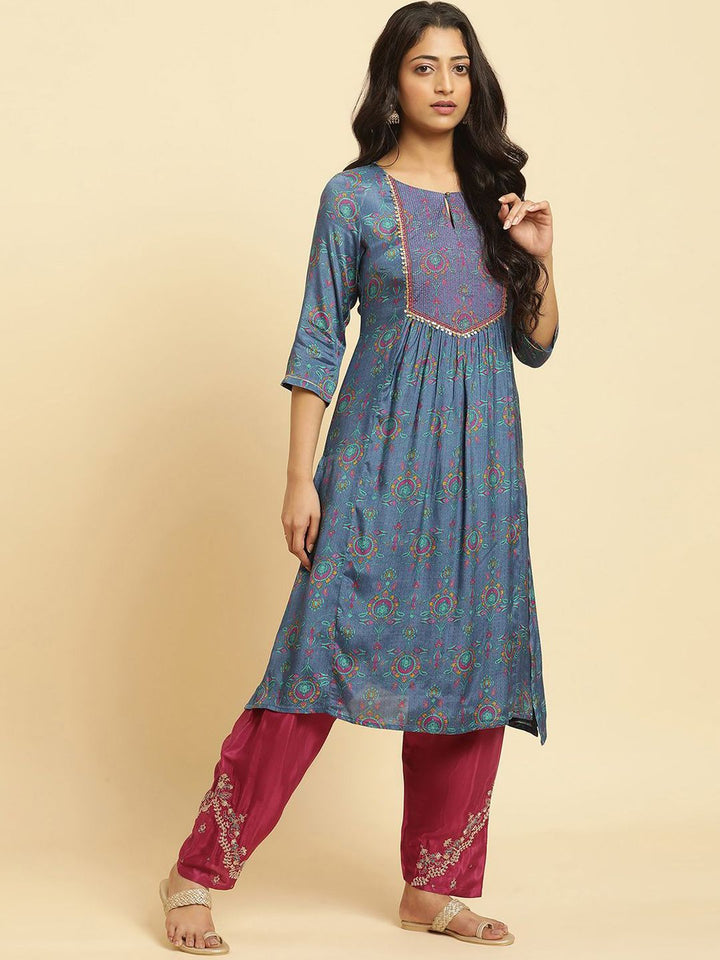 W Floral Printed Striped Keyhole Neck Straight Kurta