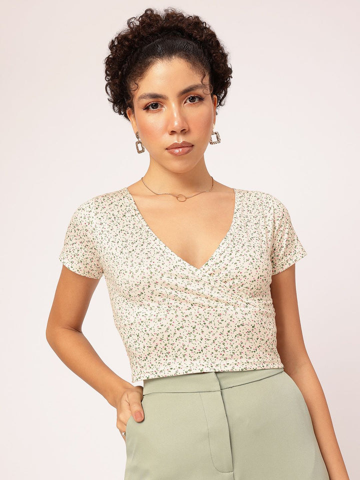 DressBerry Ditsy Dreams Floral Print Crop Top