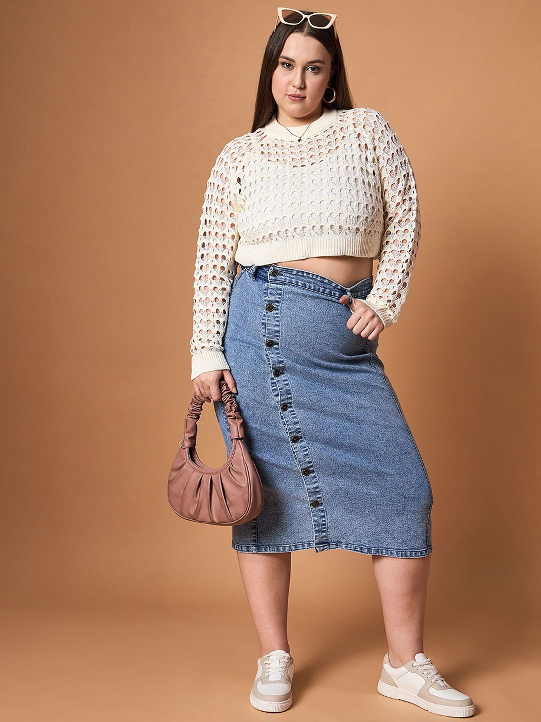 SASSAFRAS Curve Straight Side Button Midi Skirt