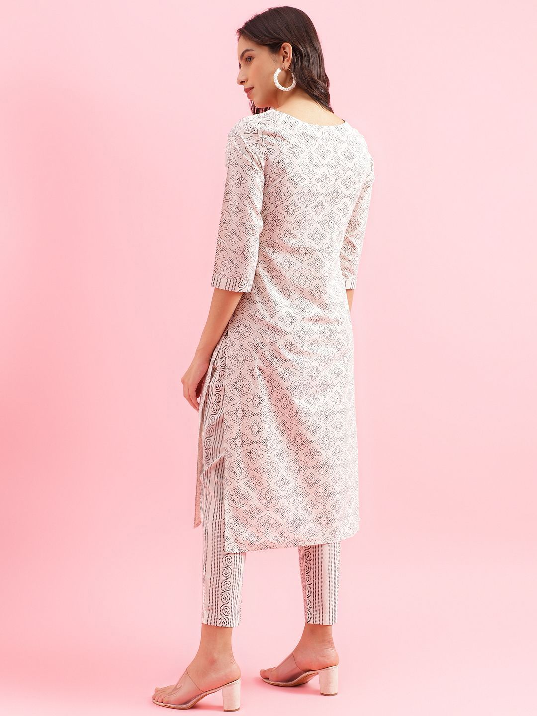 KALINI Floral Printed Round Neck Three Quarter Sleeves Straight Kurta With Trousers