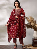 Anouk Floral Printed Thread Work Kurta Lurus Lurus Kurta dengan Seluar & Dupatta