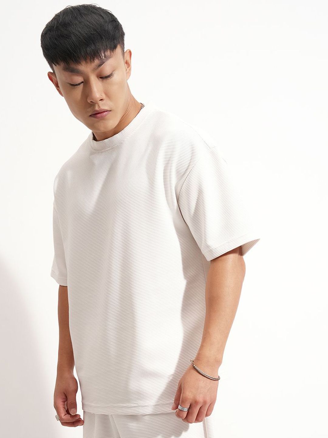 HIGHLANDER Self Design Oversized-Fit T-Shirt With Shorts Co-Ords