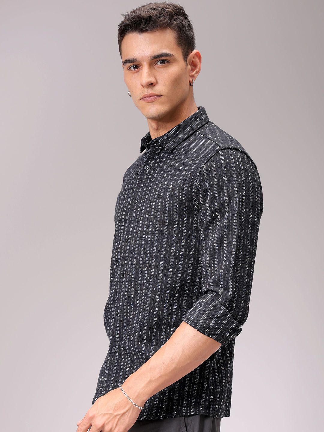 The Indian Garage Co Men Regular Fit Dobbr Textured Resortwear Shirt