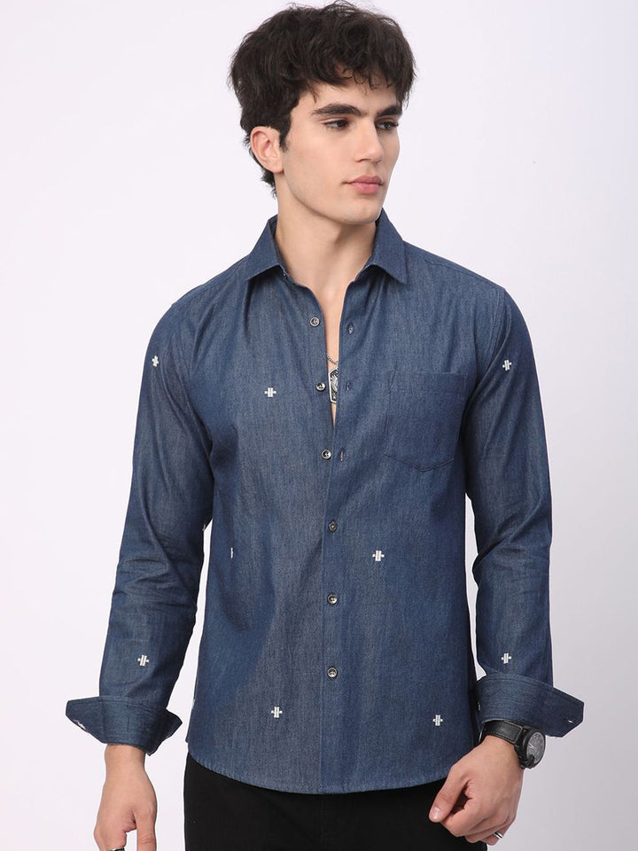 VASTRADO Men Classic Spread Collar Solid Cotton Slim Fit Casual Shirt