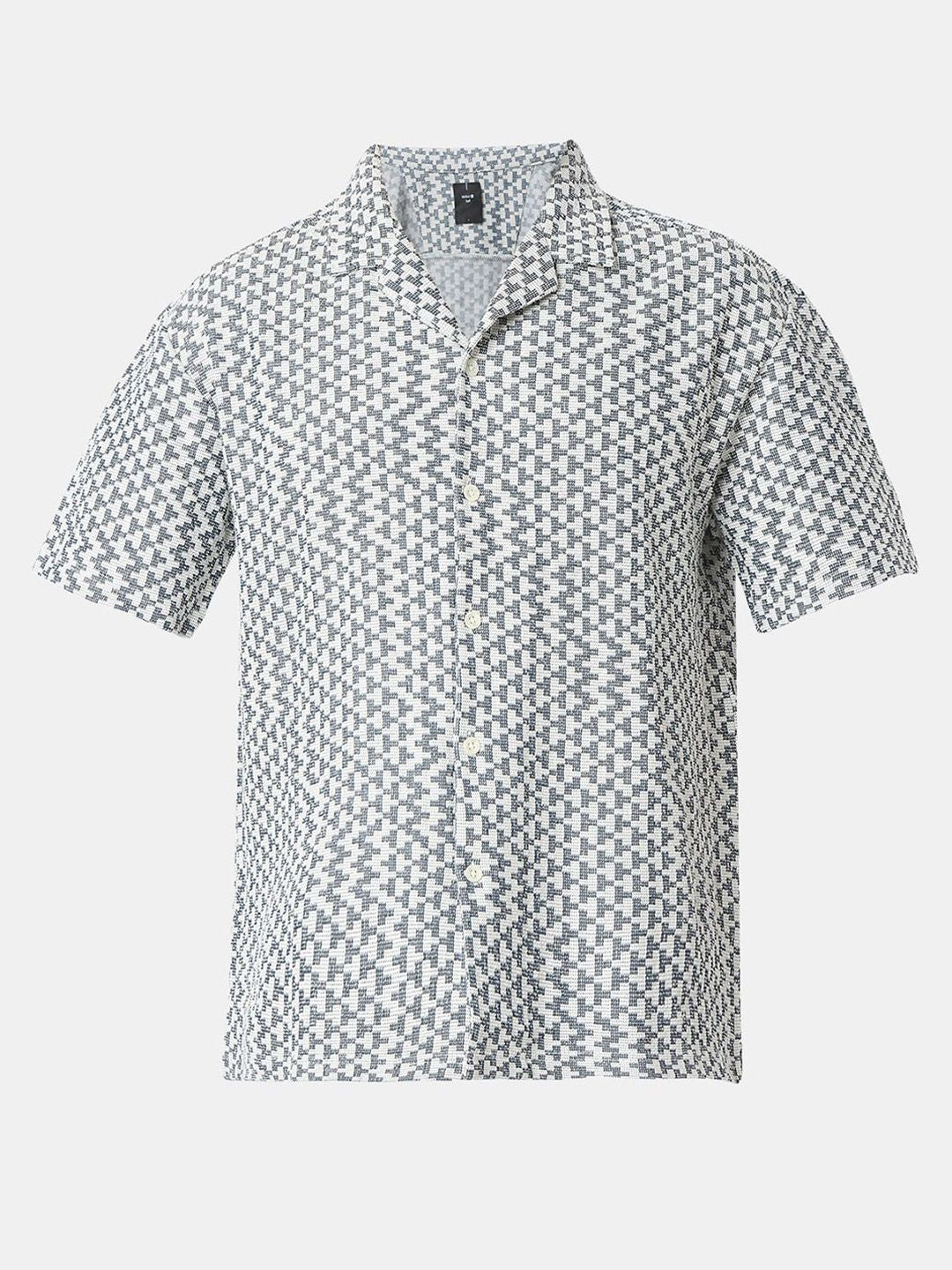 SPYKAR Men Relaxed Fit Cuban Collar Geometric Printed Cotton Casual Shirt