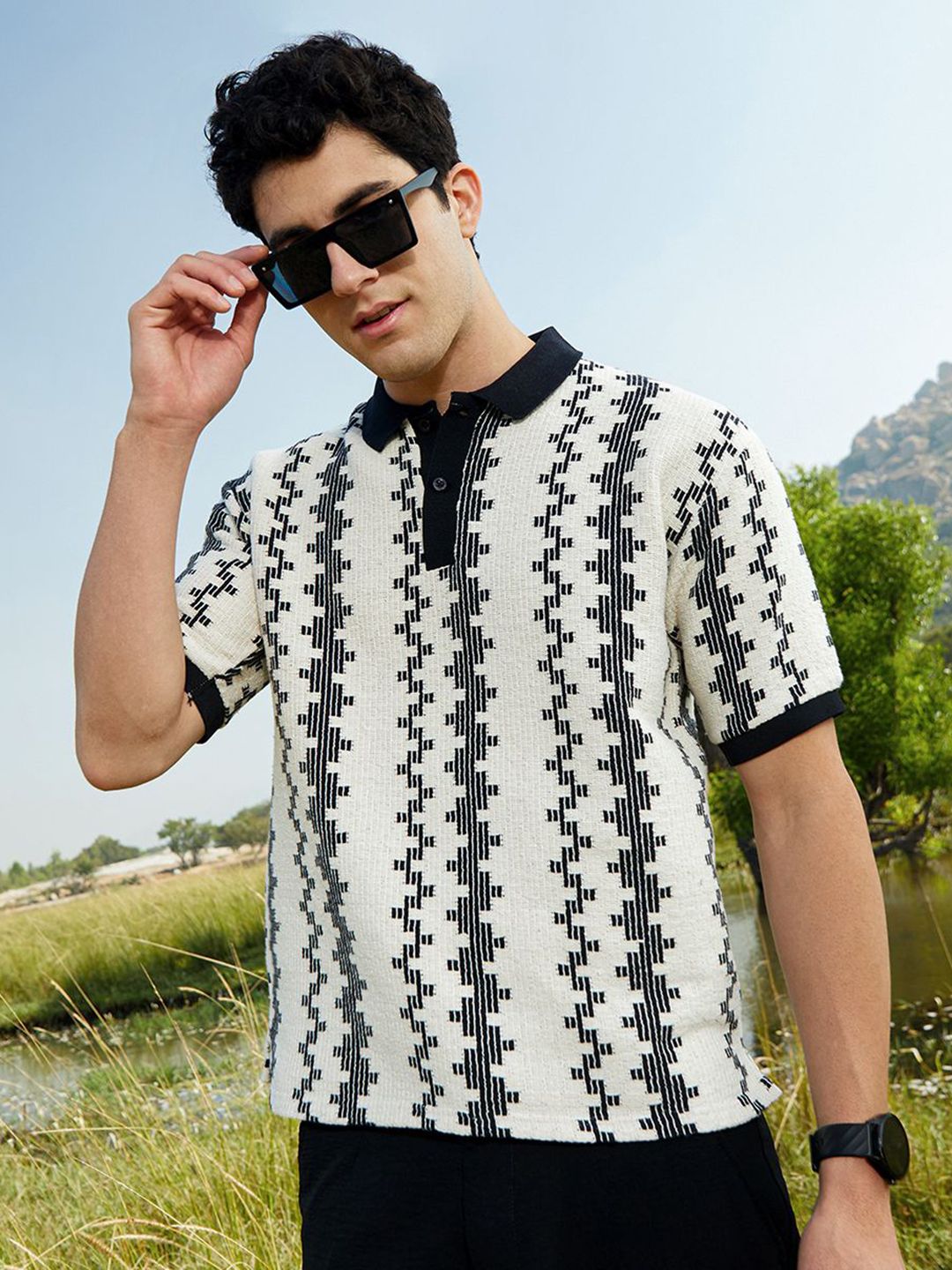 Campus Sutra Men Striped Polo Collar Cotton T-shirt