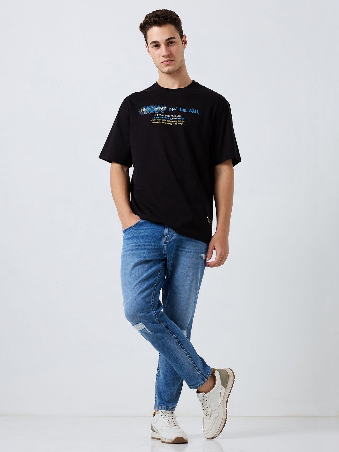 SPYKAR Men Typography Printed Round Neck Cotton Relaxed Fit T-shirt
