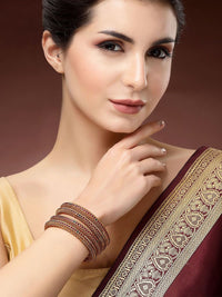 Set Karatcart dari 4 gelang tradisional Kundan berlapis emas