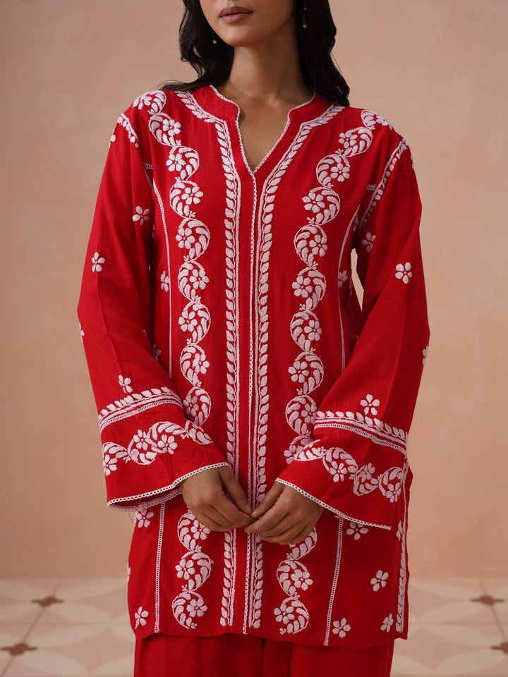 House of Chikankari Women Regular Chikankari Kurta with Trousers