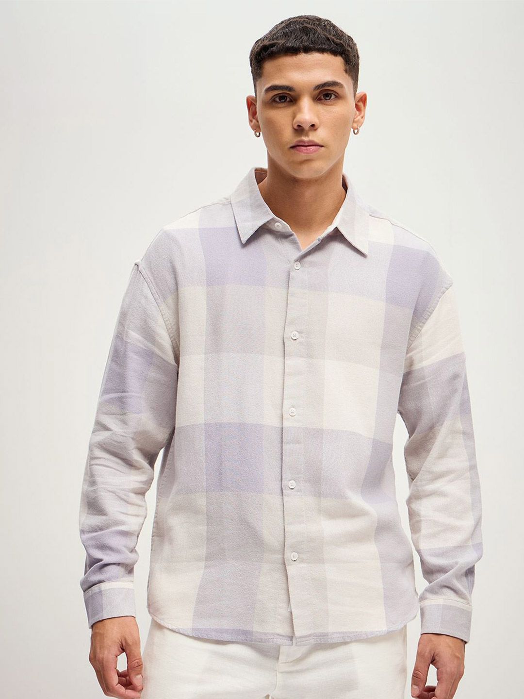 THE BEAR HOUSE Men Checked Oversized Pure Cotton Casual Shirt