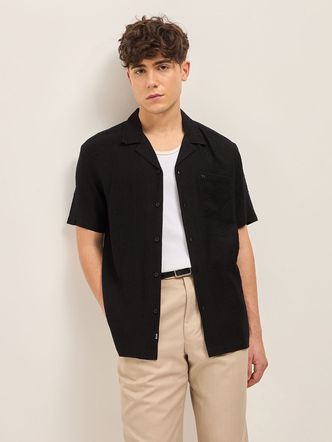 THE BEAR HOUSE Men Cuban Collar Solid Nylon Casual Shirt
