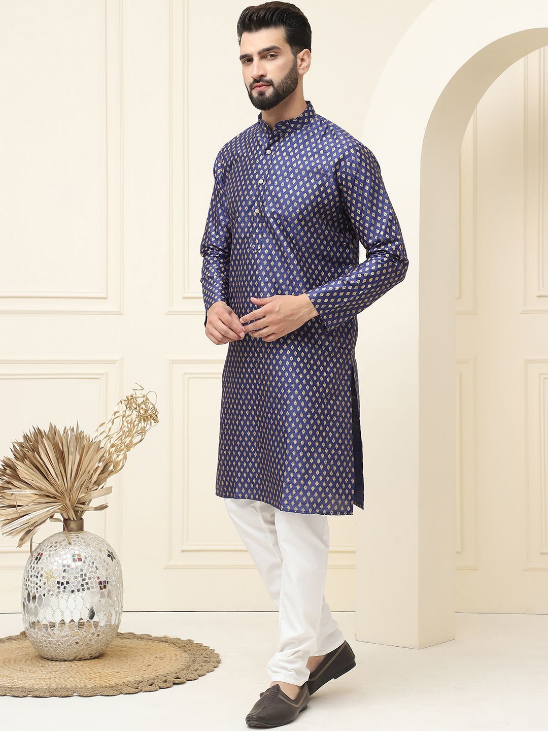 SOJANYA Ethnic Motifs Printed Cotton Silk Regular Kurta With Pyjama