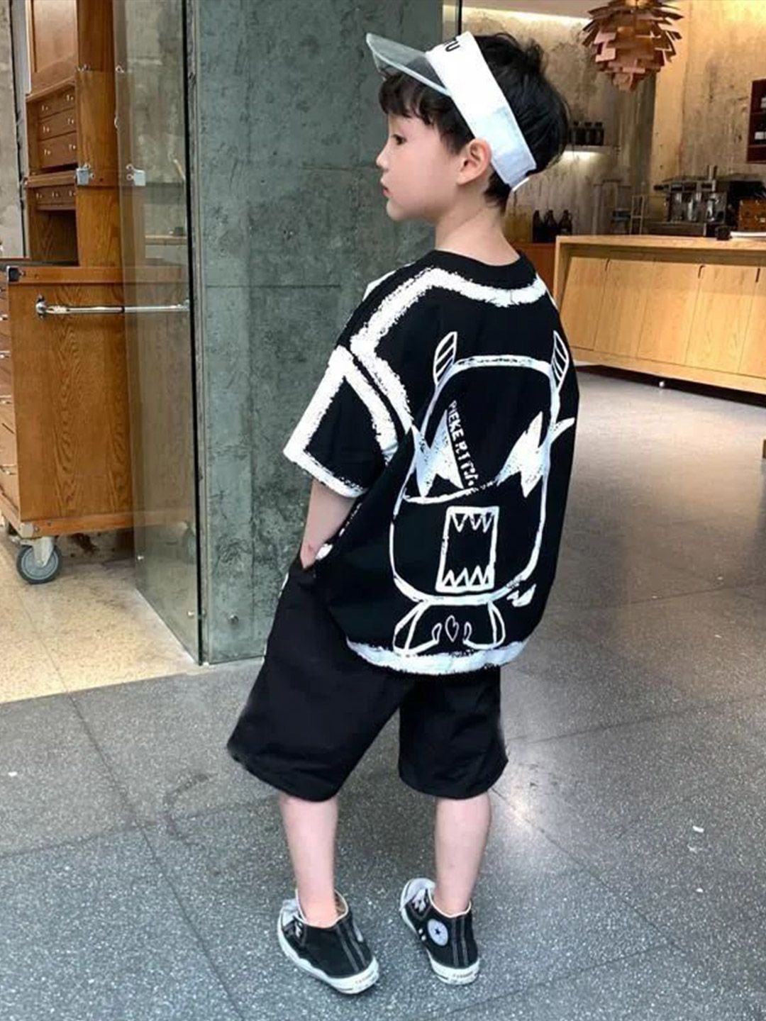 YK Boys Printed Round Neck Pure Cotton T-Shirt With Shorts