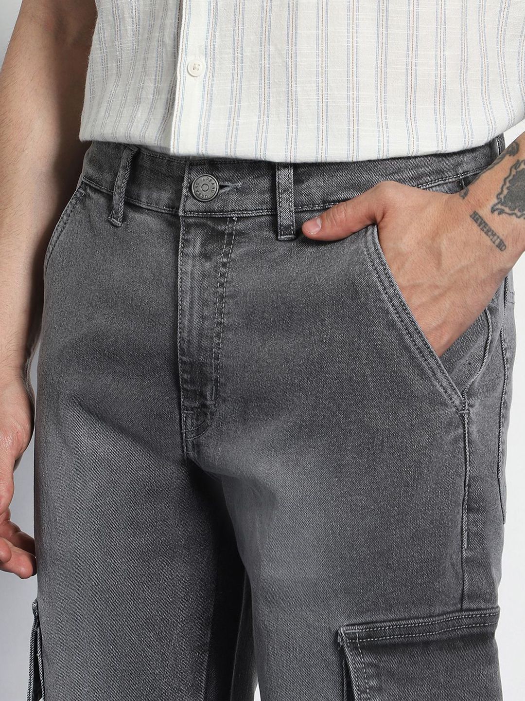 Urbano Fashion Men's Light Grey Regular Fit Washed Cargo Jeans With 6 Pockets Stretchable