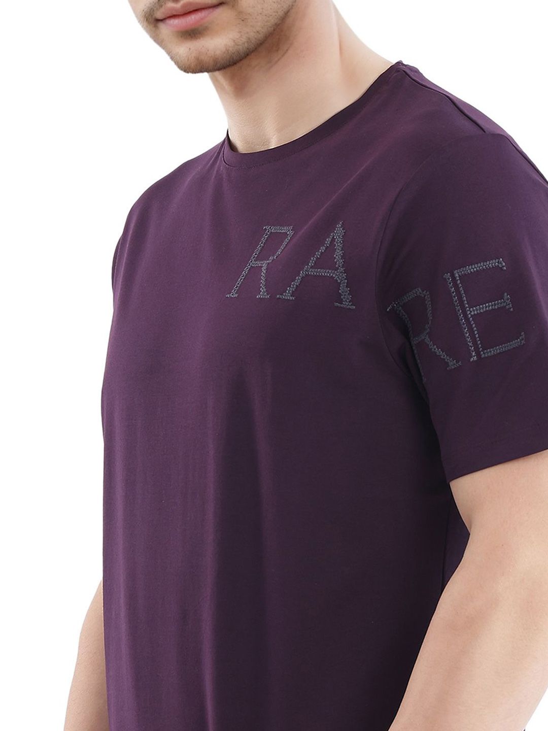 RARE RABBIT Men Solid Round Neck Cotton T-shirt