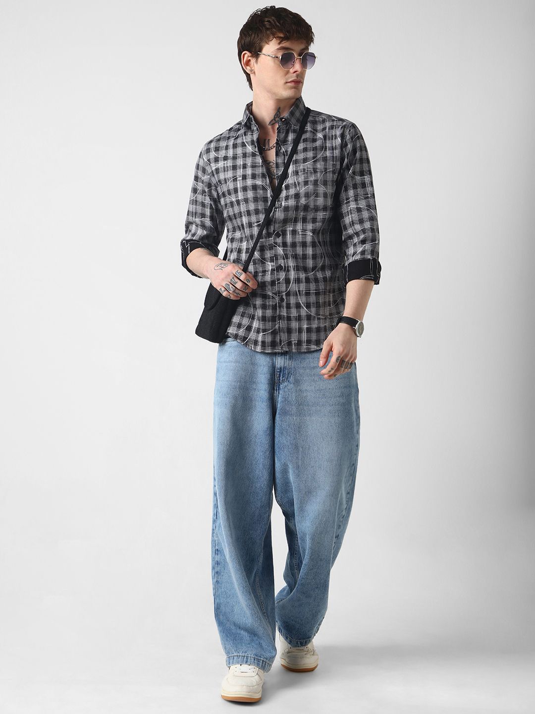 VASTRADO Men Classic Spread Collar Checked Cotton Slim Fit Casual Shirt
