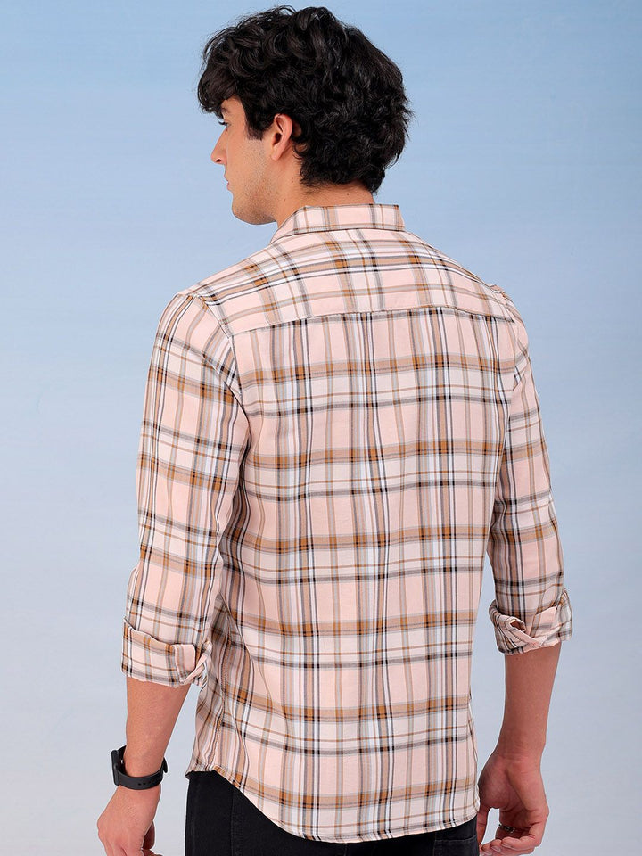 The Indian Garage Co Men Spread Collar Checked Cotton Slim Fit Casual Shirt