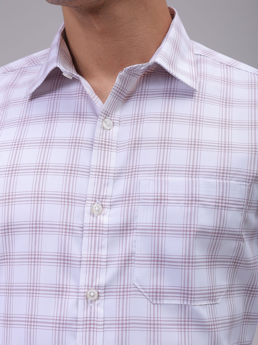The Indian Garage Co. X Luxe Men Cutaway Collar Checked Slim Fit Formal Shirt