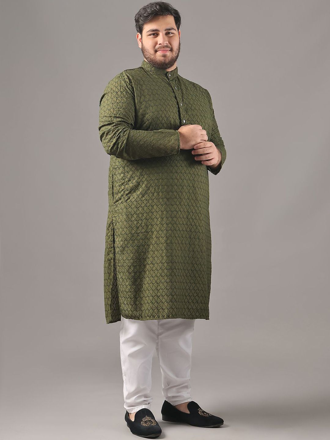 SOJANYA PLUS Size Embroidered Chikankari Band Collar Pure Cotton Straight Kurta